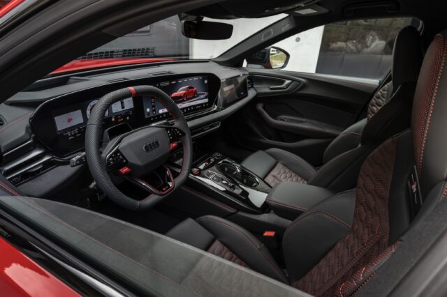 Audi RS5 leather wheel