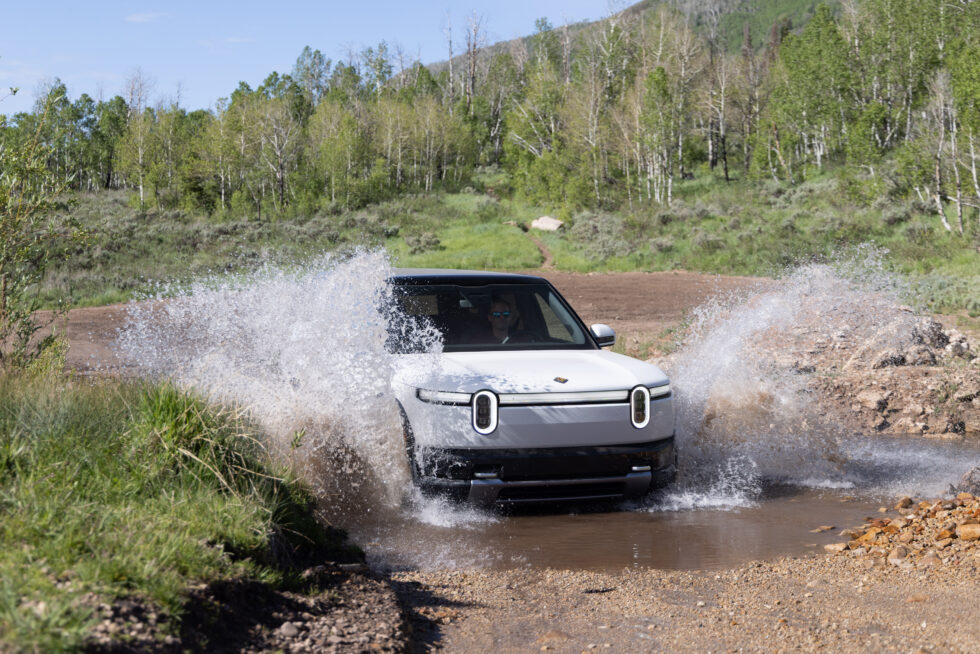 27 Rivian R2 First Drive: The 2027 Rivian R2 entirely changes the EV game - Ars Technica