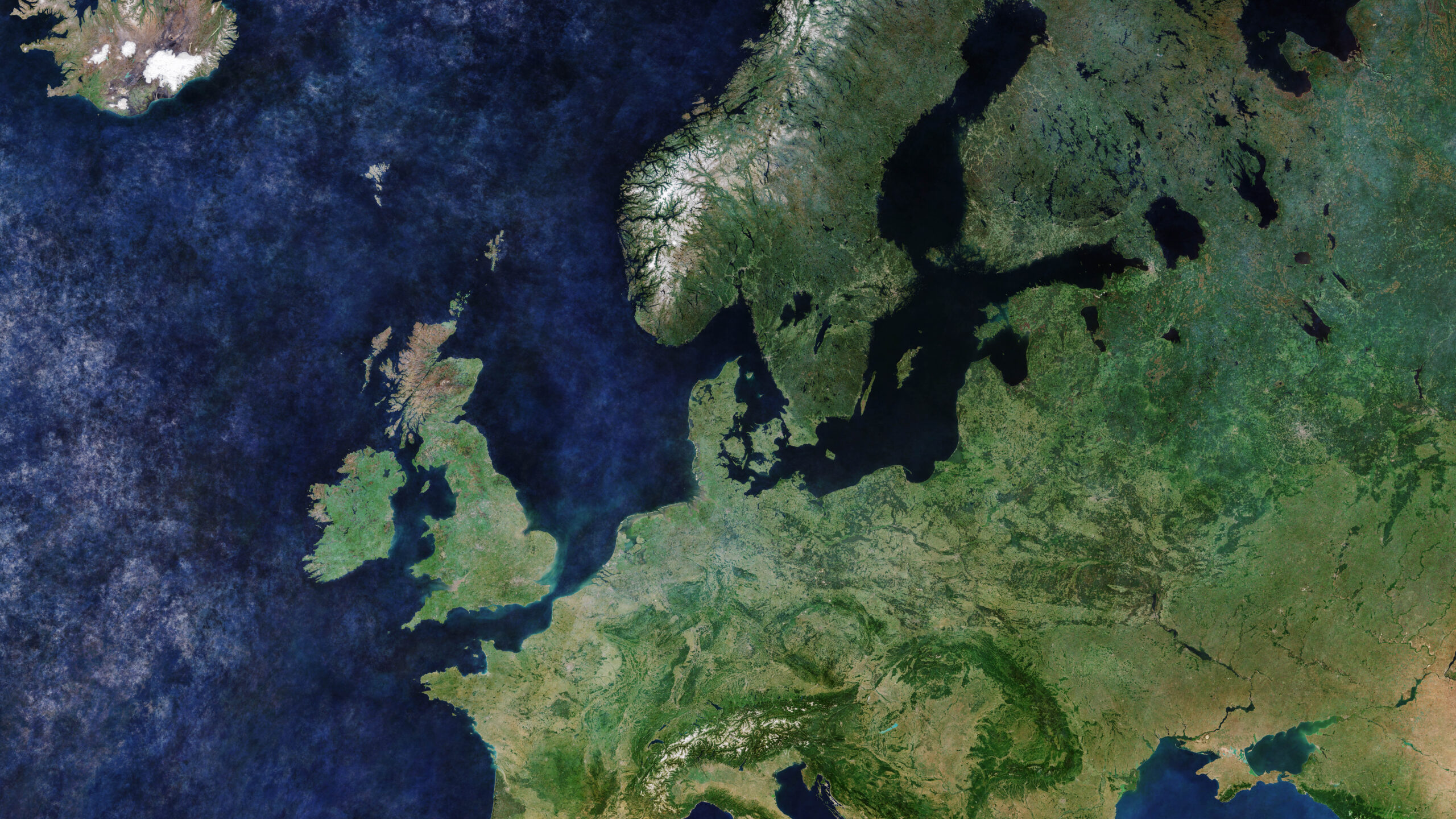 https://cdn.arstechnica.net/wp-content/uploads/2026/06/Cloud-free_Europe-2560x1440.jpg
