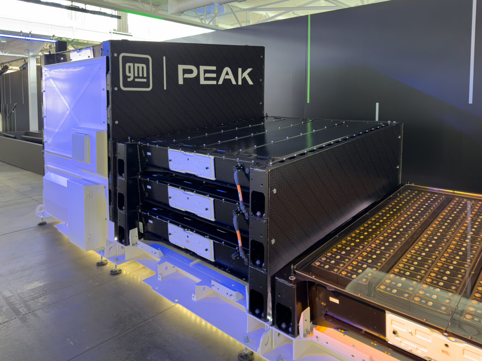 GM Energy introduces V2G support and new energy storage battery ...