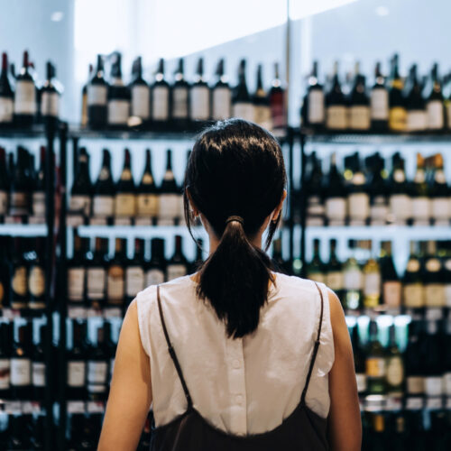 Experimental wine bottle tracks oxygen moving through the cork