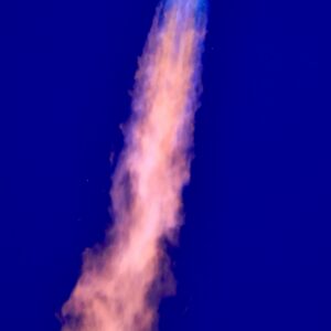 A Chinese rocket breaks apart dangerously close to the Starlink constellation