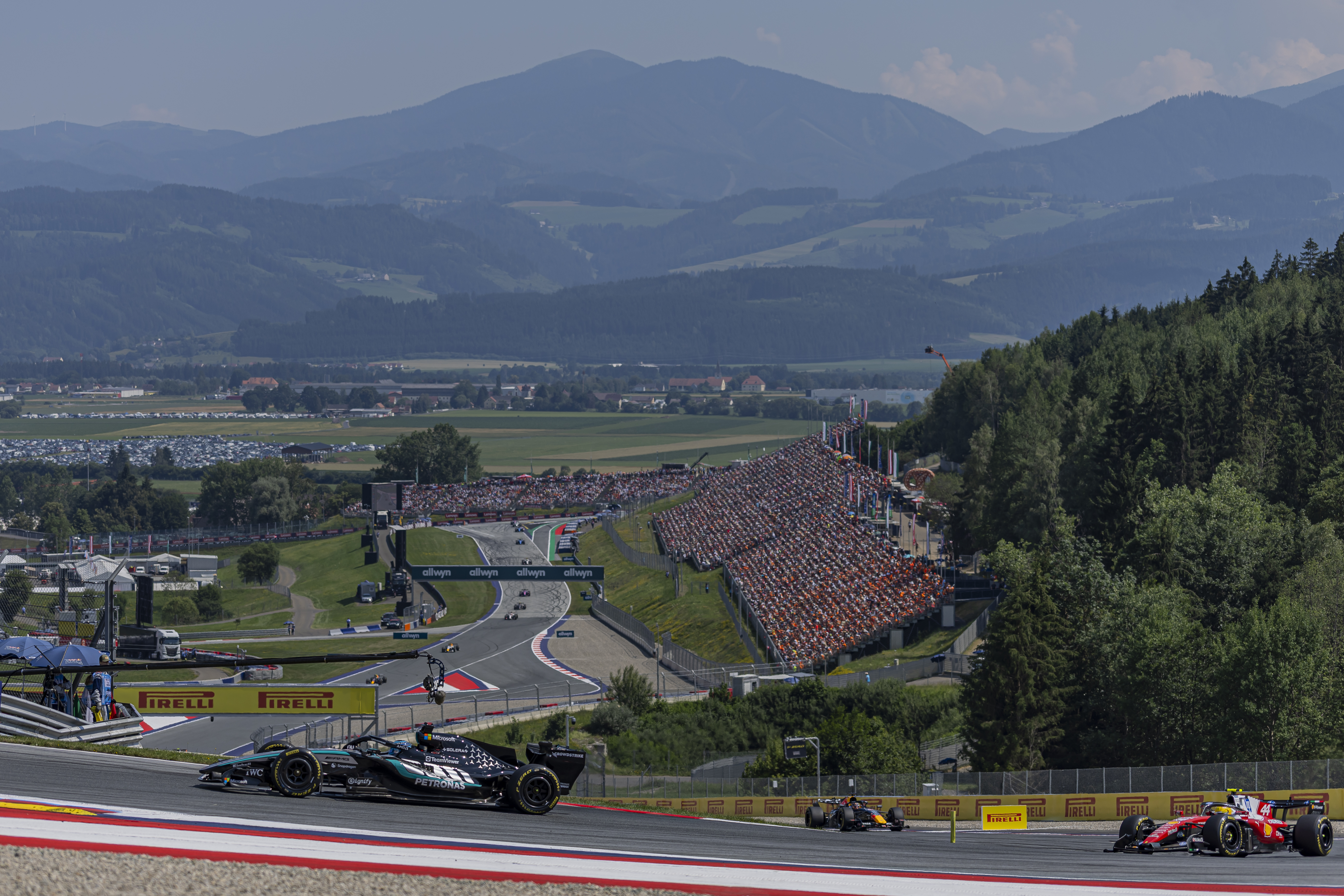 George Russell of Great Britain and Mercedes AMG Petronas F1 Team drives during the race day at the Formula 1 Lenovo Austrian Grand Prix on June 28, 2026, in Spielberg, Austria. (Photo by Robert Szaniszlo/NurPhoto via Getty Images)