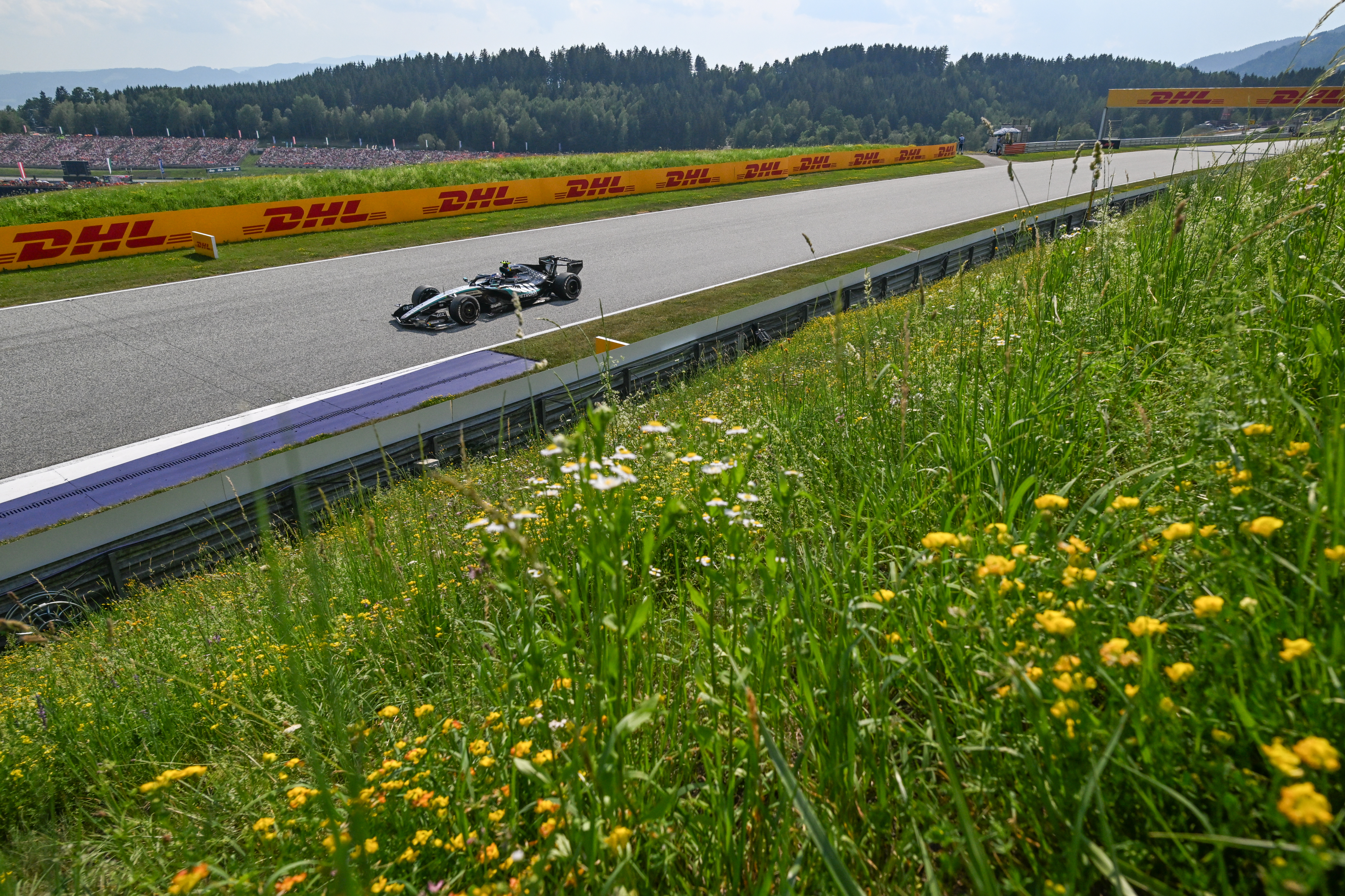 F1 in Austria: Starts off exciting, then goes the opposite way