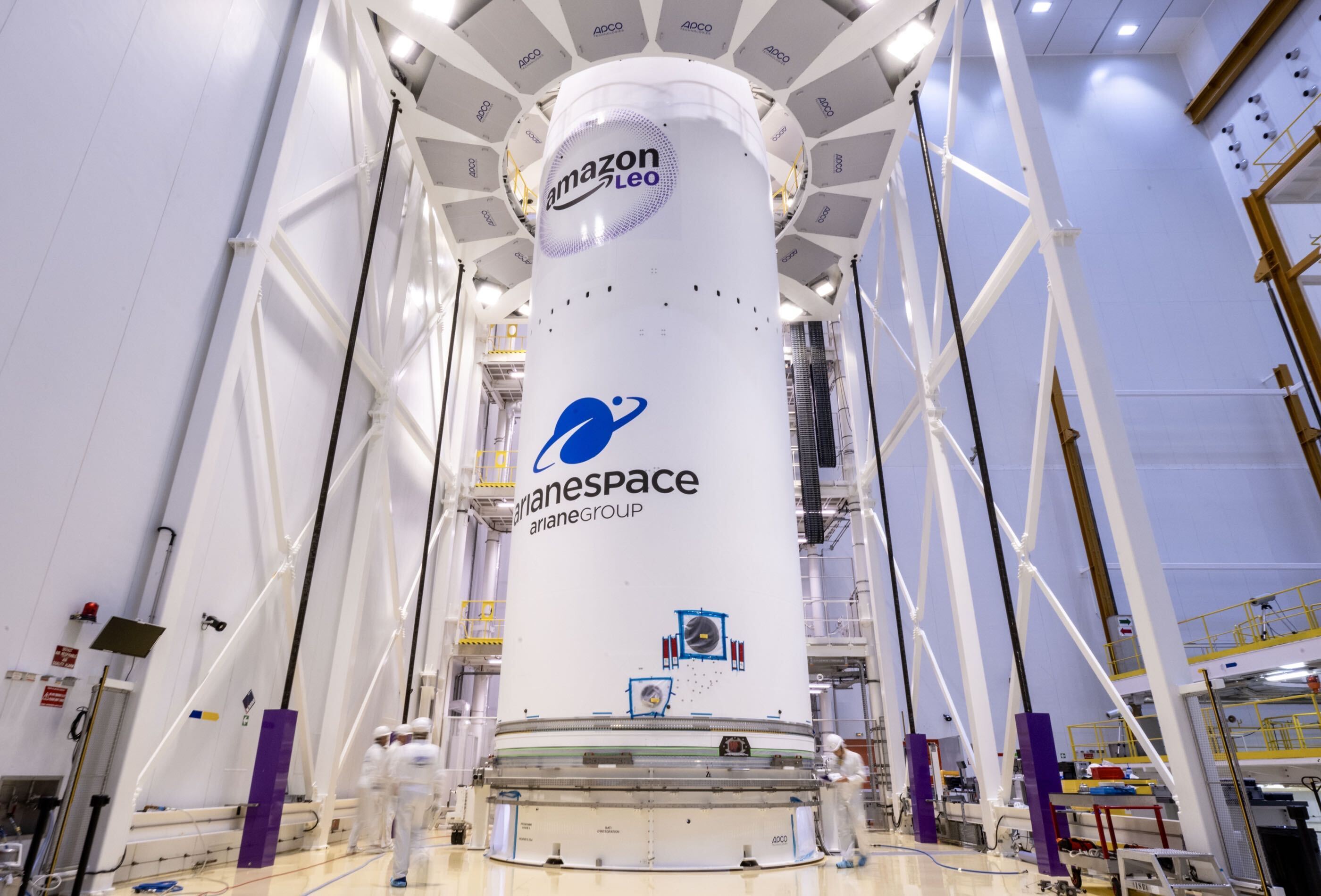 Amid launch bottleneck, Amazon has "hundreds" of satellites waiting to fly