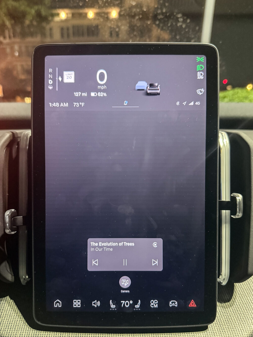 Volvo EX30 infotainment screen.
