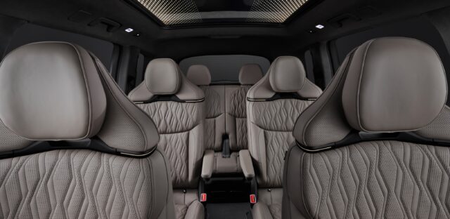 Audi Q9 interior
