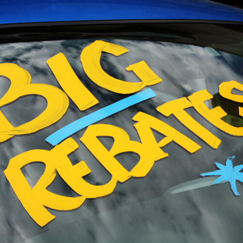 California creates $3,500 rebate for new electric vehicle buyers