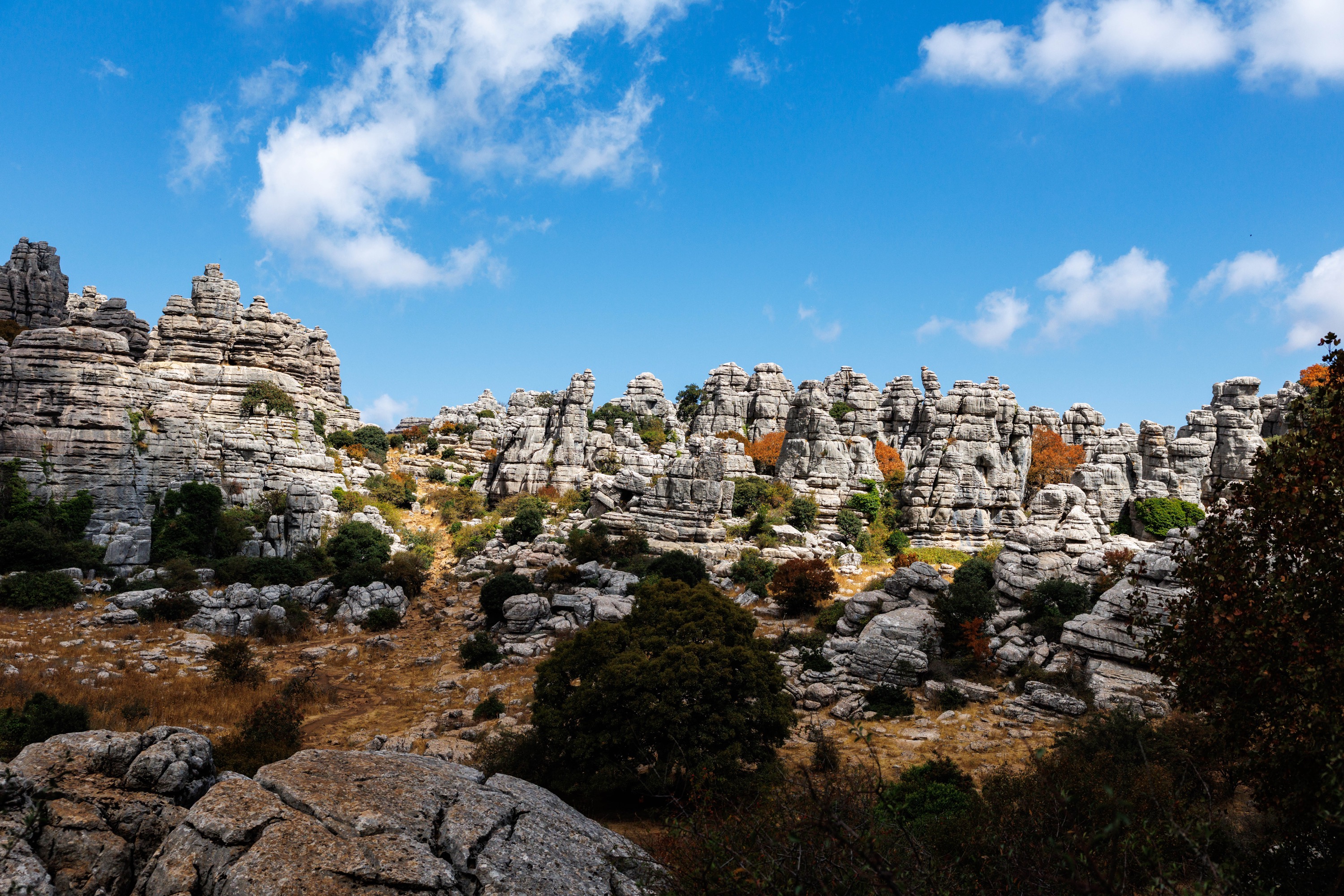 25 September 2025, Spain, Antequera: The "Paraje Natural Torcal de Antequera" nature park near Antequera (province of Malaga, Andalusia, Spain). The spectacular natural park is known for its bizarre karst rocks, which have been formed from limestone by millions of years of erosion and are often reminiscent of sculptures. As a UNESCO World Heritage Site, it offers unique hiking trails, a rich flora and fauna and is an important protected area for geology and biodiversity. (landscape, nature, excursion destination, symbol image, symbol photo, theme image, general image, theme photo) Photo: Matthias Balk/dpa (Photo by Matthias Balk/picture alliance via Getty Images)