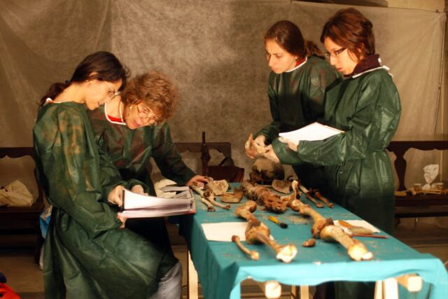 Researchers analyzed the remains of brothers Giovanni and Francesco de Medici, prominent members of the political dynasty that dominated Tuscany during the Renaissance.