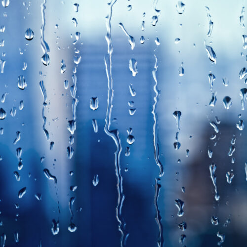 Raindrops are tiny lightning bolts, and they’re corroding cars, study finds