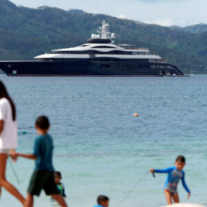 Zuckerberg’s superyacht ignored emergency channel, failed to aid stranded boat