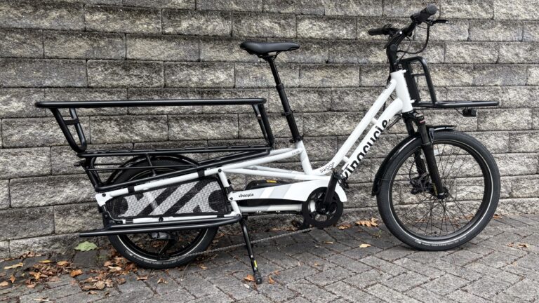 Xtracycle’s Swoop ASM e-bike brings an automatic transmission to cargo bikes