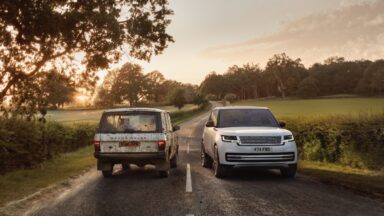 An old Range Rover Classic and a new Range Rover EV