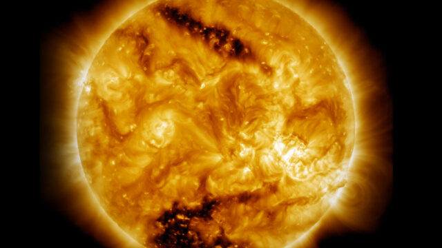 Image of the surface of the Sun, showing lots of dynamic features.