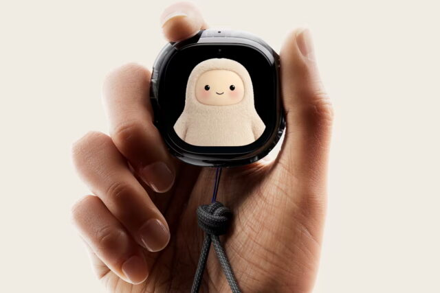 Muse Charm AI gadget
