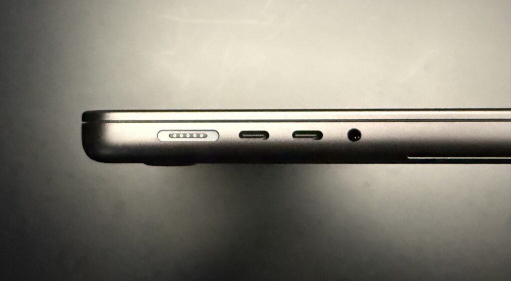 MagSafe, two Thunderbolt ports, and one headphone jack on one side of the 16-inch MacBook Pro