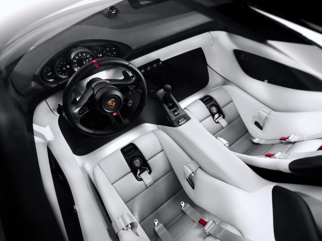 Porsche Mission S cockpit