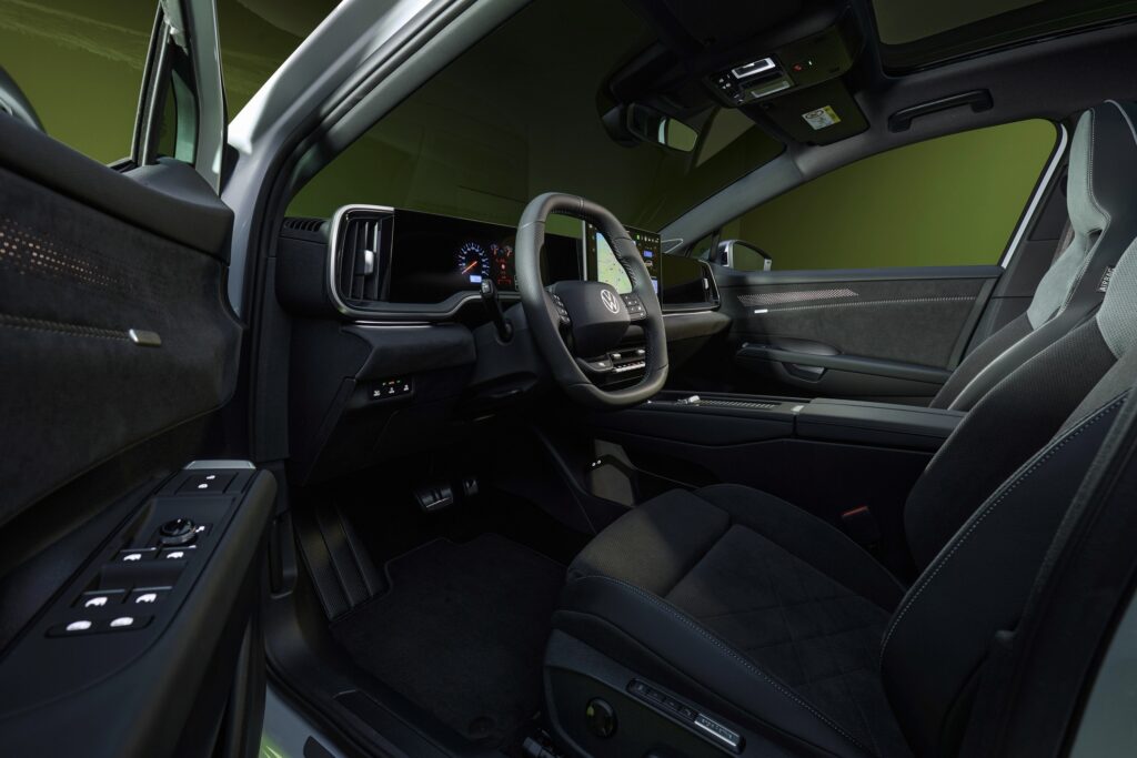 VW ID. Tiguan R-line interior