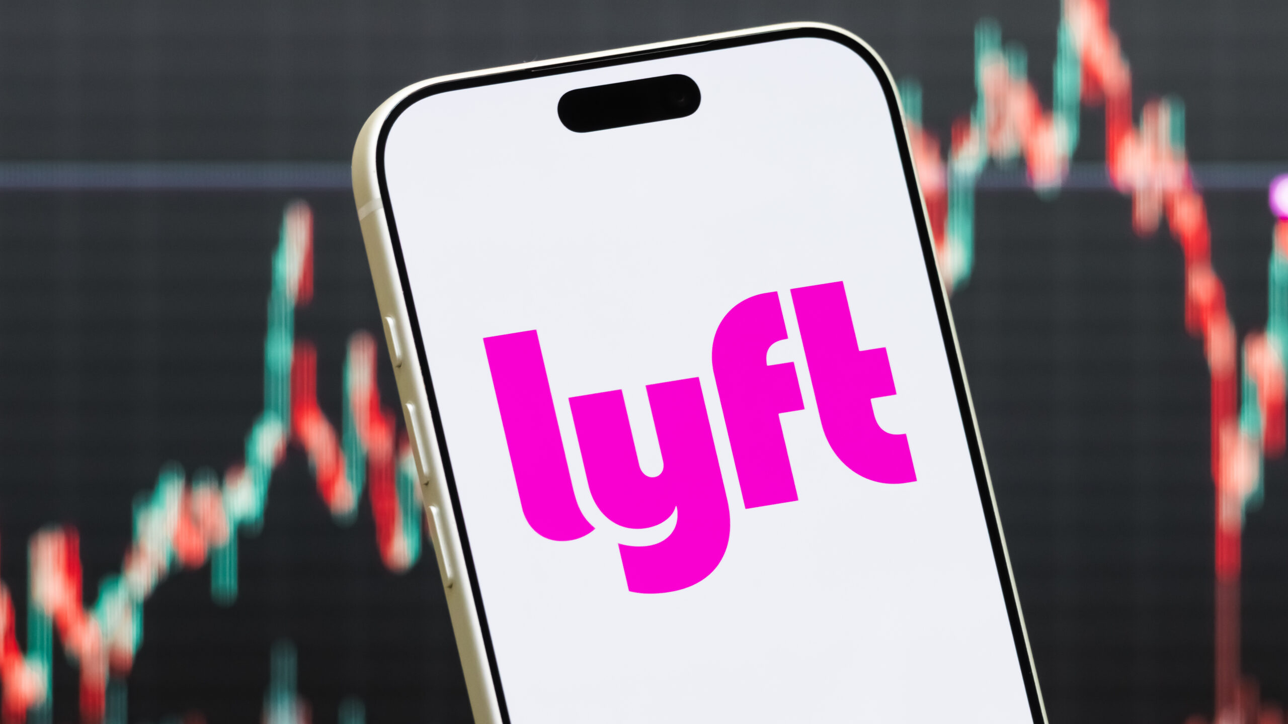 Lyft settles driver misclassification lawsuit for $272.5 million