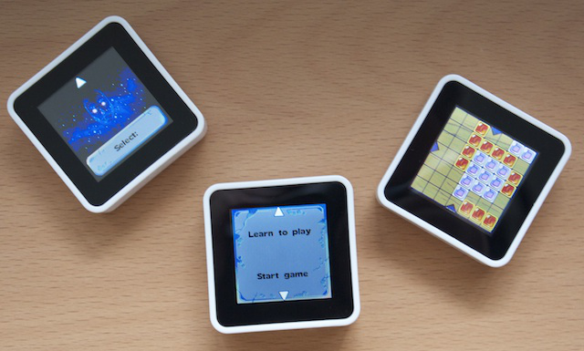 Sifteo cubes also use side-to-side touching to navigate menus.