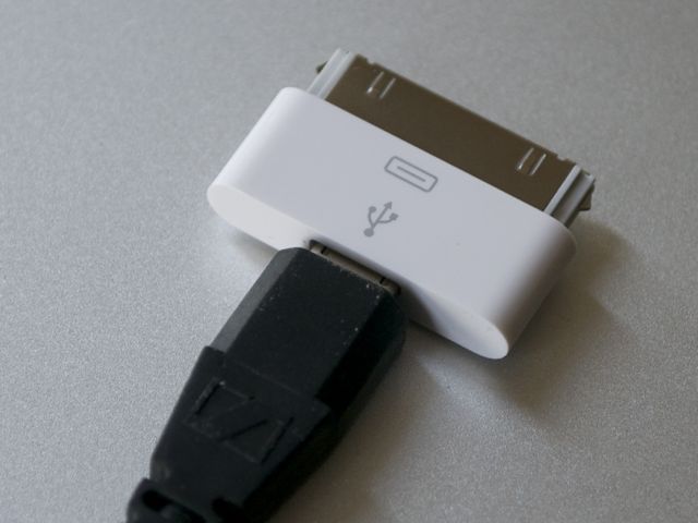 iPhone Micro USB adapter