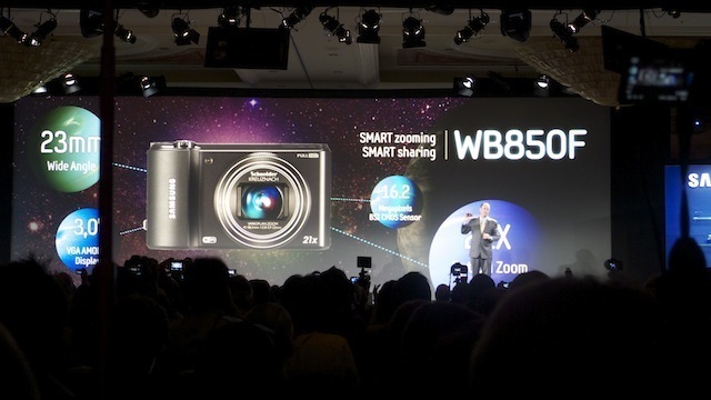 Samsung's new WiFi-enabled camera, the WB850F