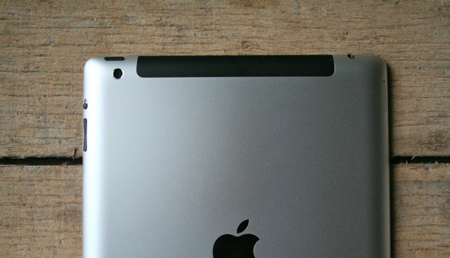 Pixel-pumping prowess: Ars reviews the third-generation iPad | Ars 