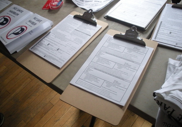 Voter registration forms and other materials handed out at the Pirate Party conference