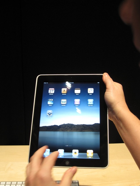 Hands-on, first impressions, and Photo gallery of Apple iPad - Ars Technica