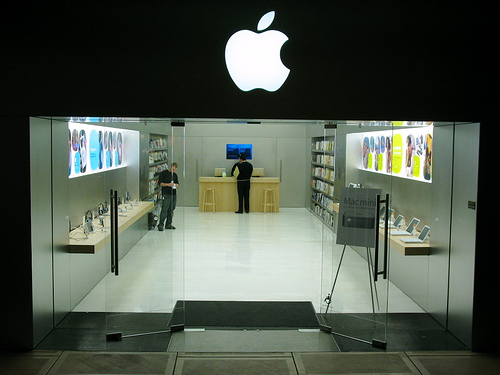 Stanford Shopping Center - Apple Store - Apple