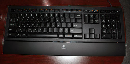 Quick Take Hands On With The Logitech Illuminated Keyboard Ars Technica