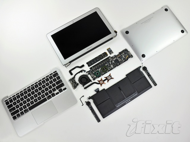 The constituent parts of the 11" MacBook Air consist mostly of battery.