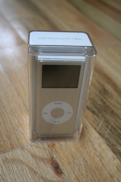 Apple iPod Nano (2nd generation) review: Apple iPod Nano (2nd