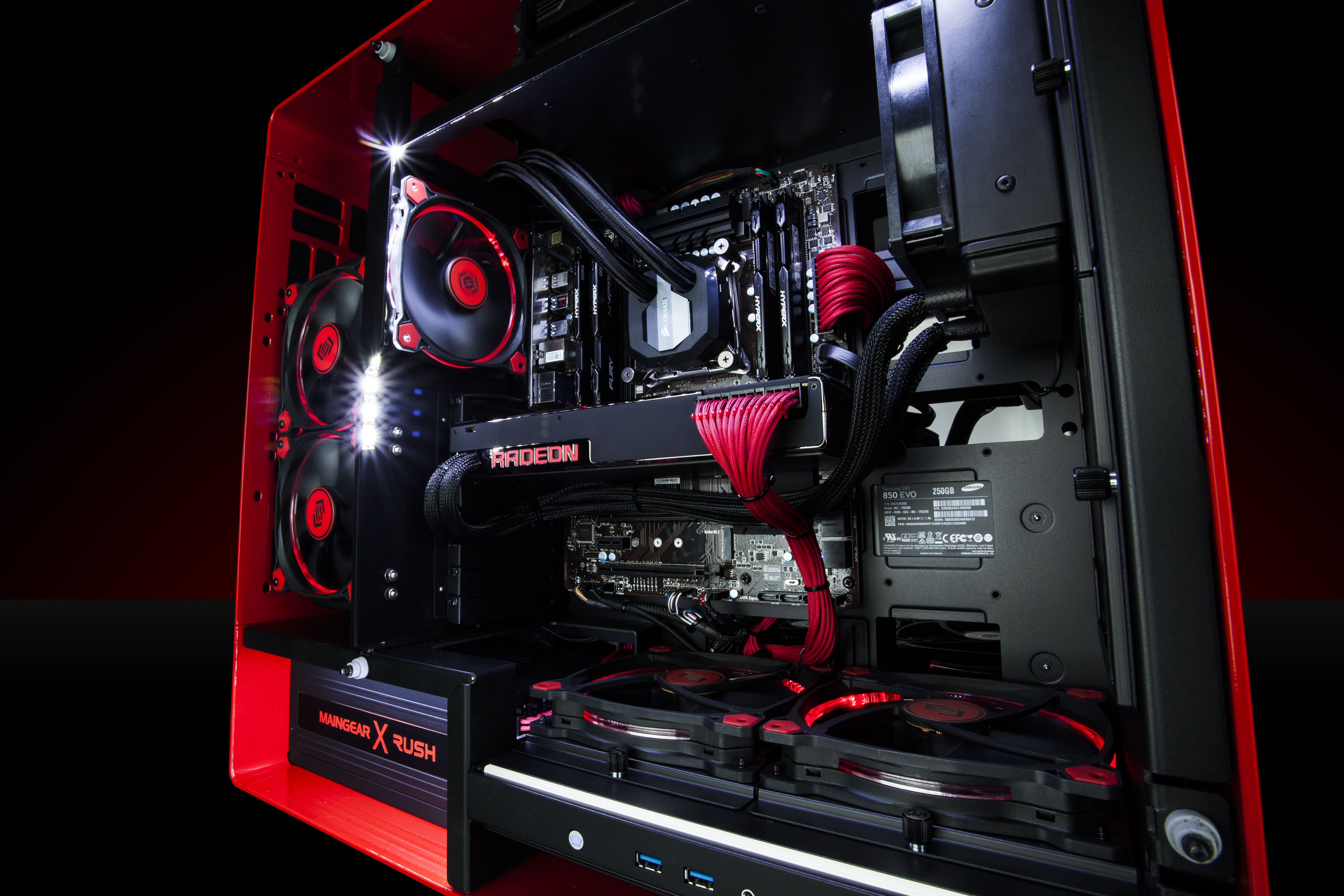 Radeon Pro Duo mashes two Fury GPUs together for 16 teraflops of