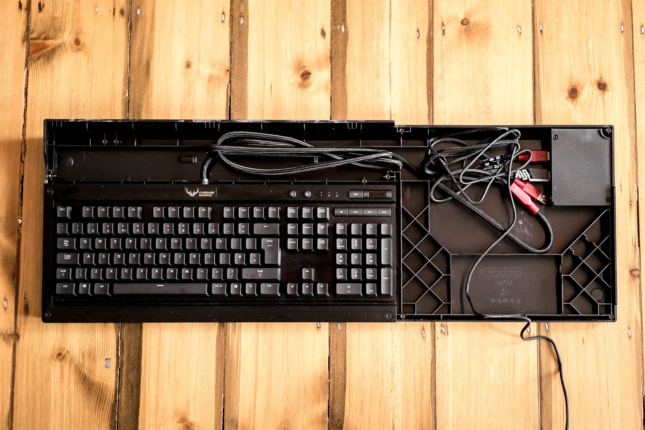 keyboard mouse couch tray