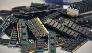 A big pile of modern'ish DRAM boards.