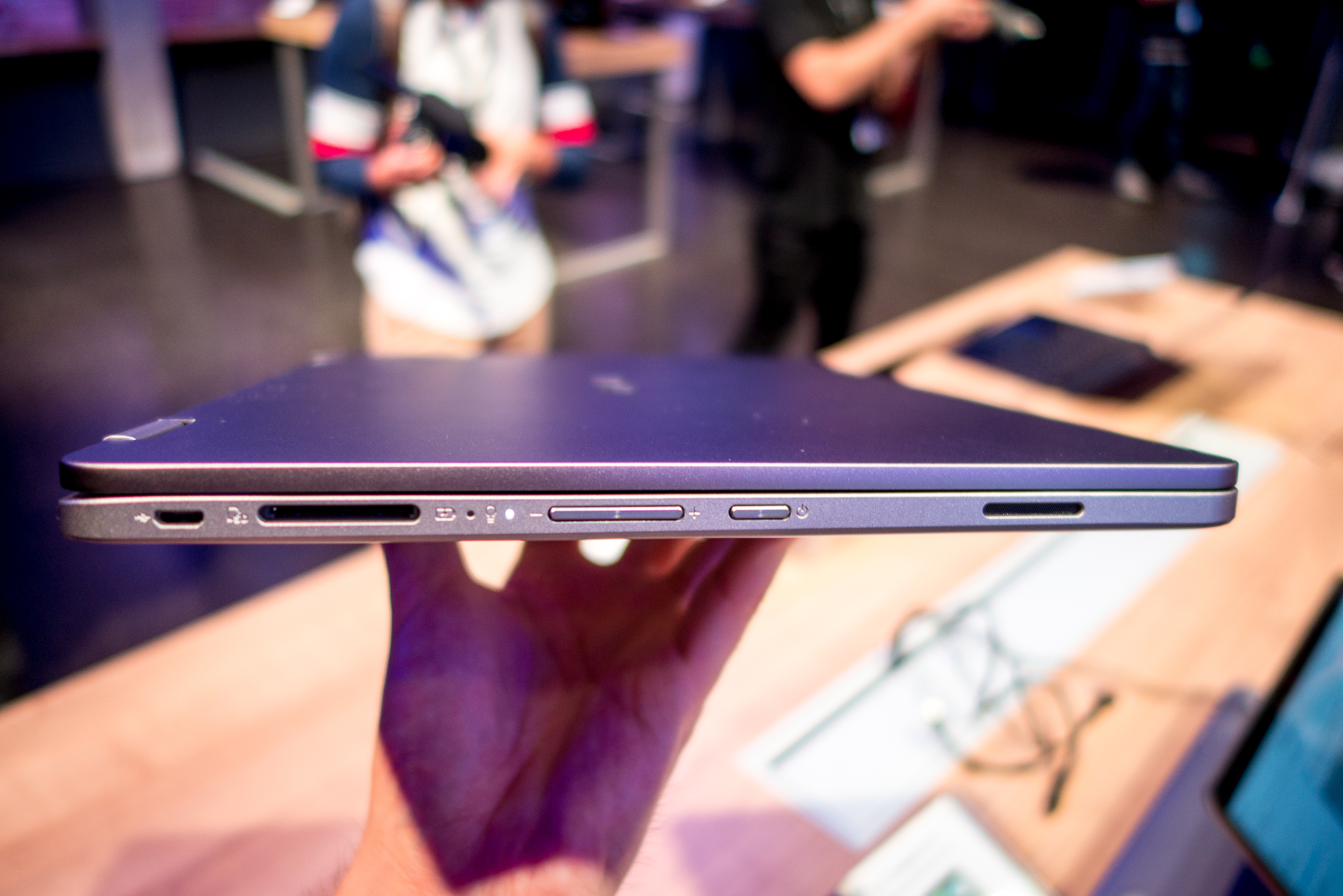 Asus Zenbook Flip laptops get quad-core Intel CPUs and discrete