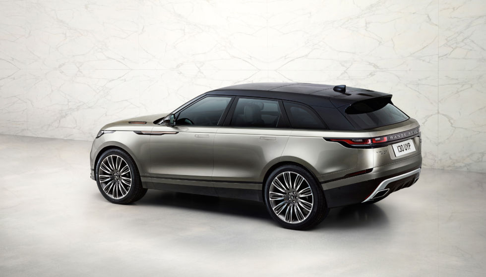 RR_Velar_18MY_254_GLHD_PR_Studio_010317-